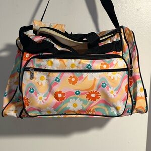 Groovy duffle bag